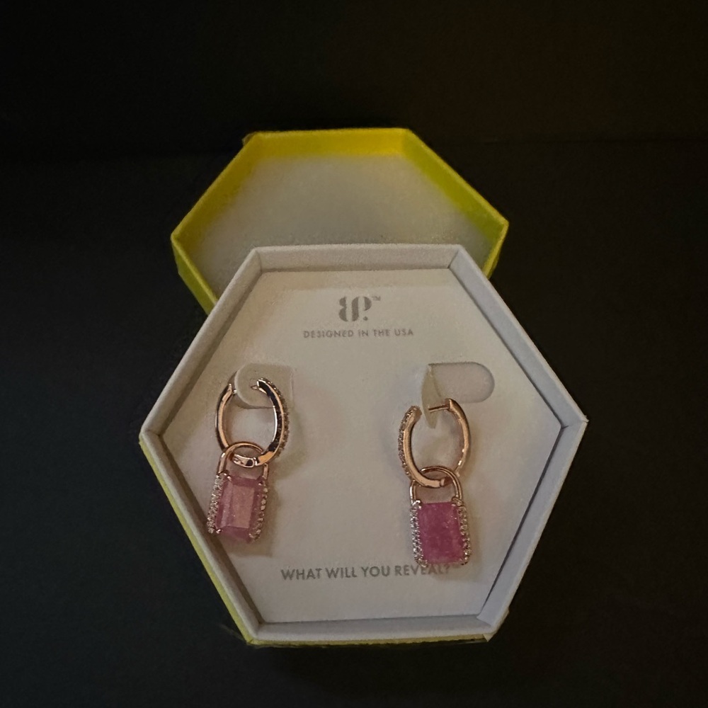 Chic Pink Drop Earrings